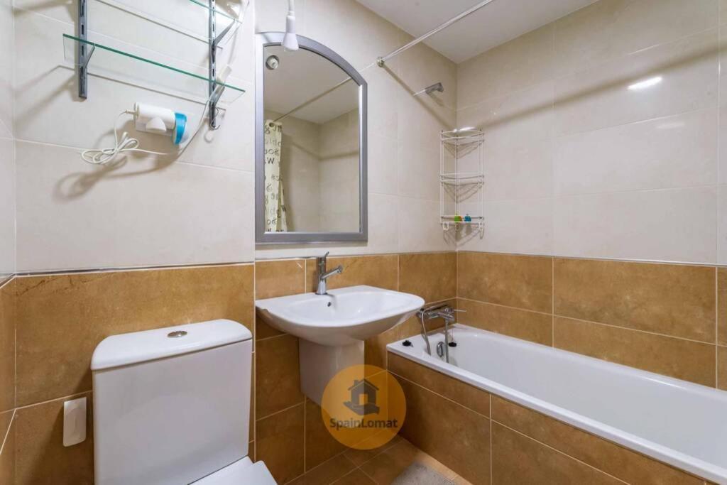 Апартаменти Apartamento Con Amplia Terraza En Фуенхірола Екстер'єр фото