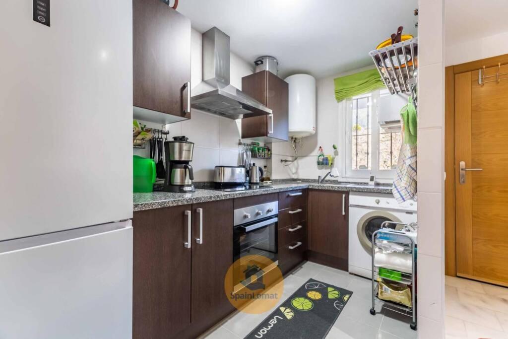 Апартаменти Apartamento Con Amplia Terraza En Фуенхірола Екстер'єр фото