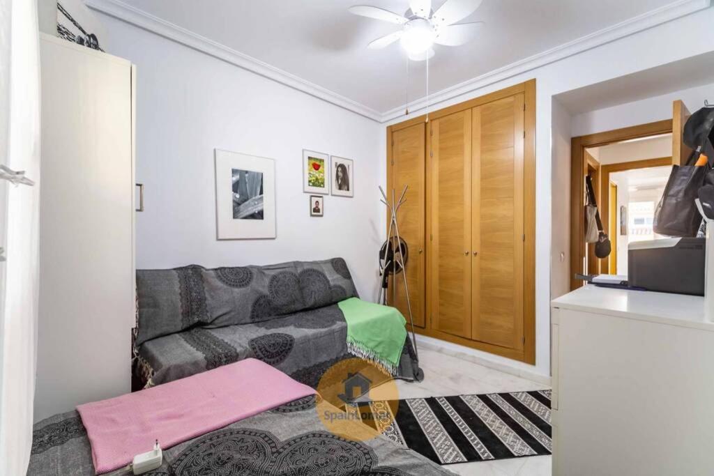Апартаменти Apartamento Con Amplia Terraza En Фуенхірола Екстер'єр фото