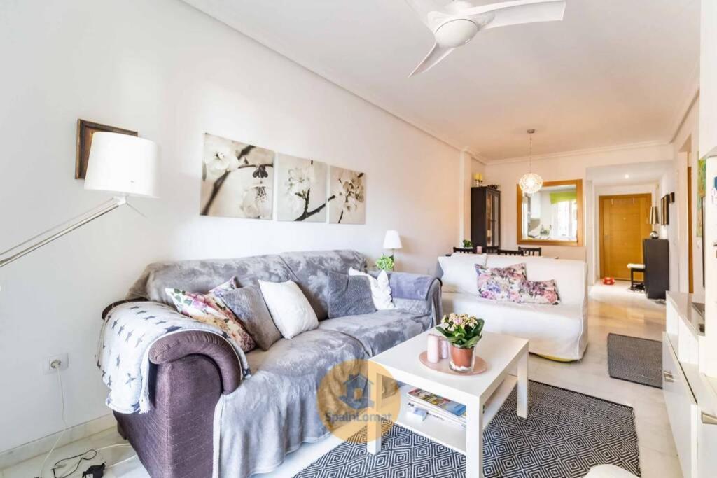 Апартаменти Apartamento Con Amplia Terraza En Фуенхірола Екстер'єр фото