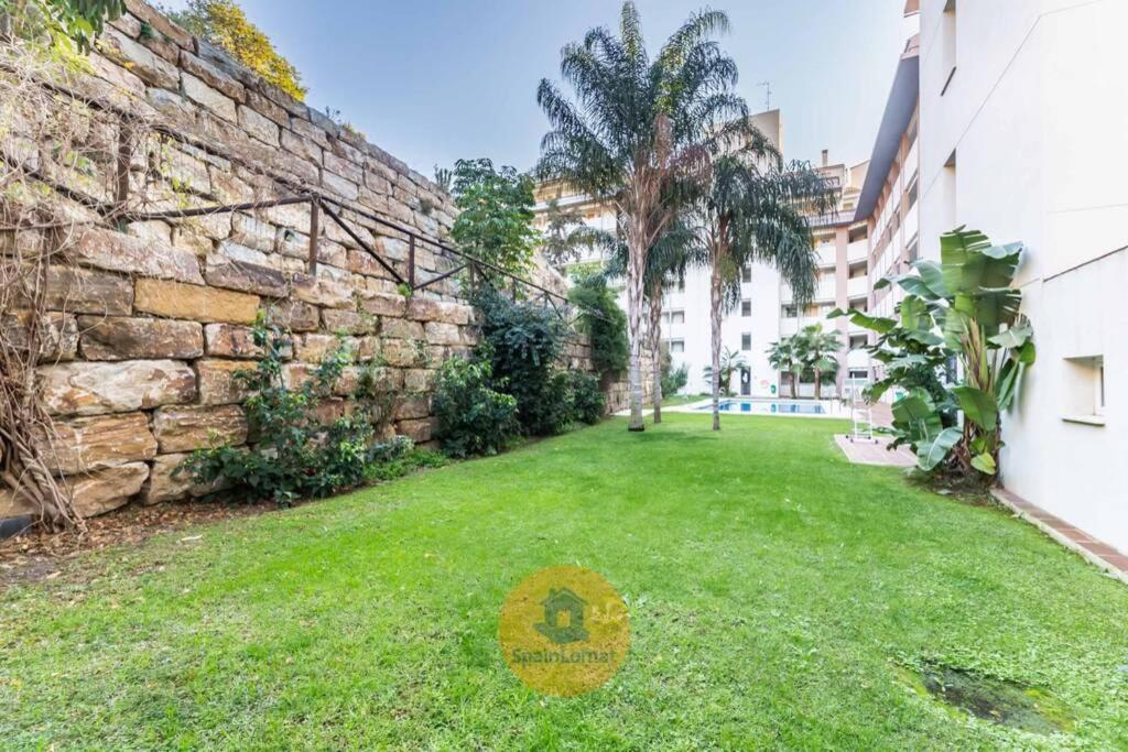 Апартаменти Apartamento Con Amplia Terraza En Фуенхірола Екстер'єр фото