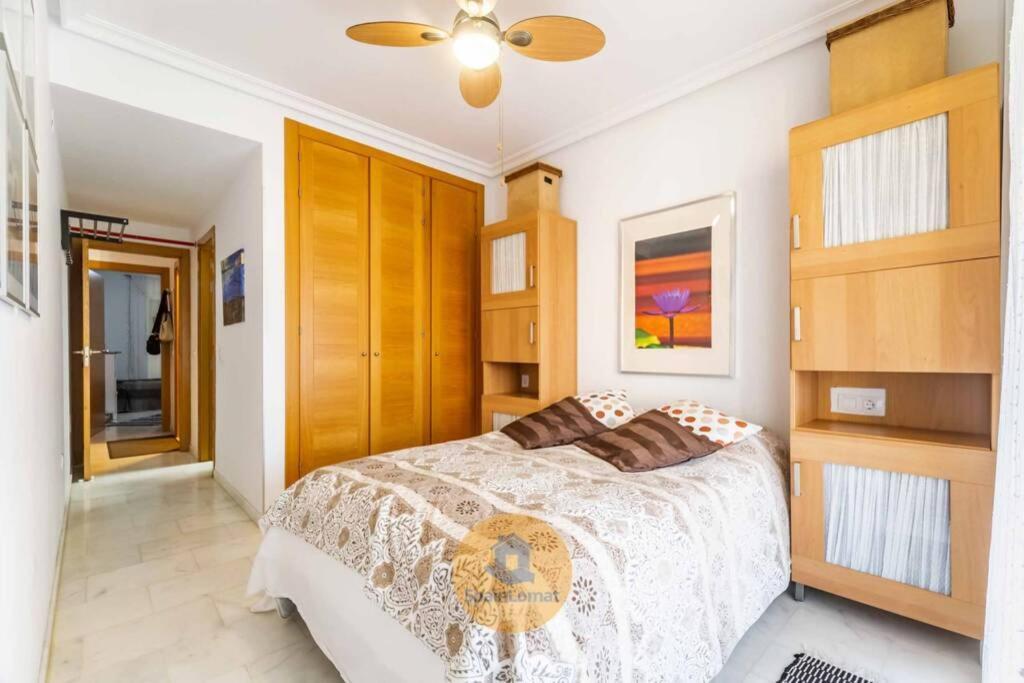 Апартаменти Apartamento Con Amplia Terraza En Фуенхірола Екстер'єр фото