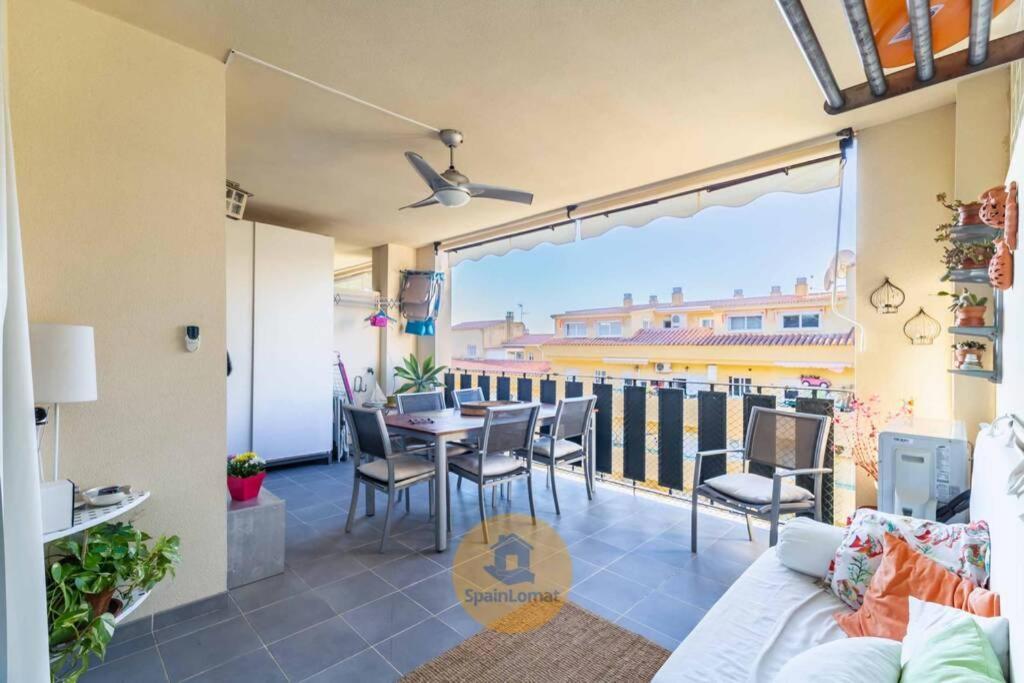 Апартаменти Apartamento Con Amplia Terraza En Фуенхірола Екстер'єр фото